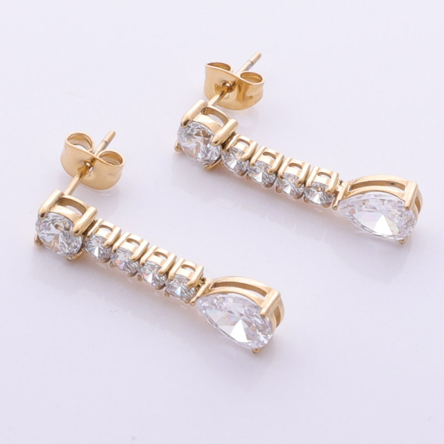 Stainless Steel Tennis Chain Drop Earring with Heart Zircon 