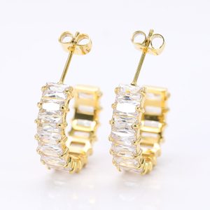 Stainless Steel C-shaped Stud Earring with 5A Zircon